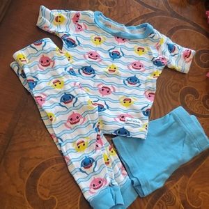 3 pieces pajama set babyshark